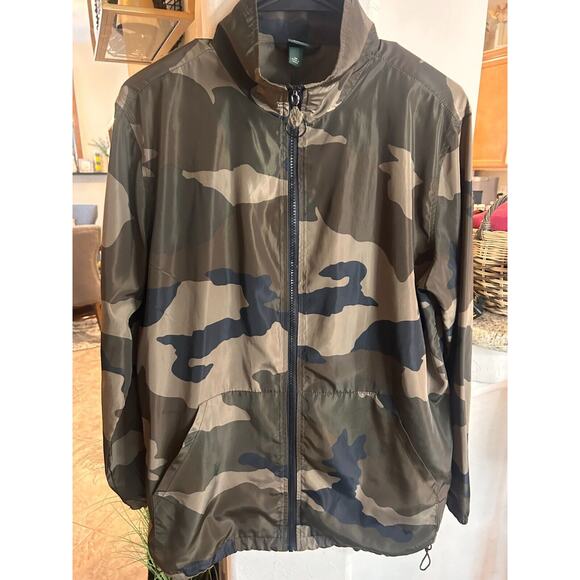 Wild Fable Women's Oversized Camoflauge Windreaker Jacket XS 2-8 - Picture 3 of 6